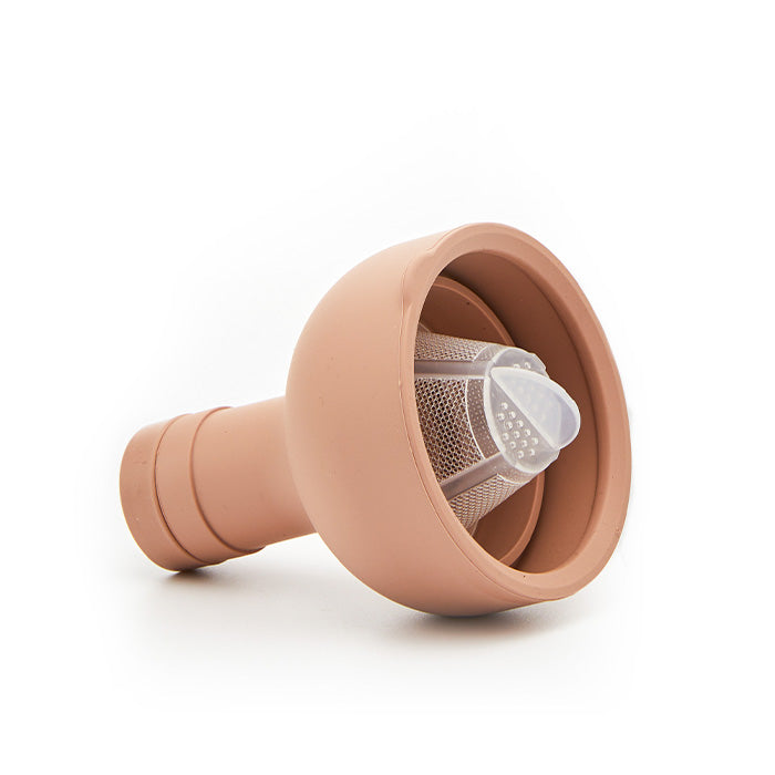dusty_pink_cold_brew_bottle_cap_and_filter_removable_silicone_rubber_spout_stopper_polypropylene_filter