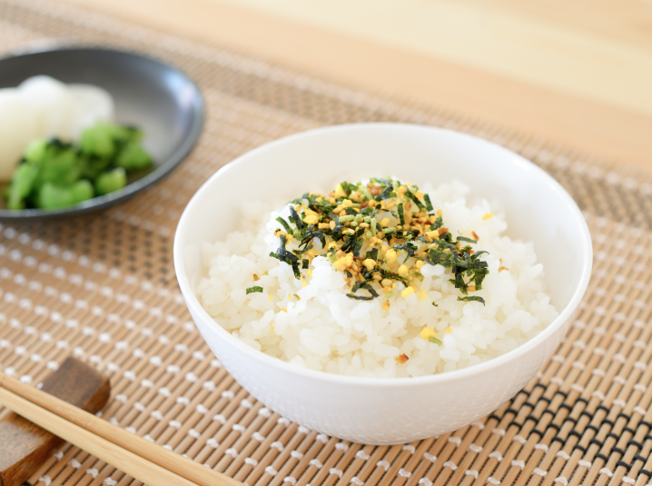 Rice Seasoning (Furikake) in a bowl