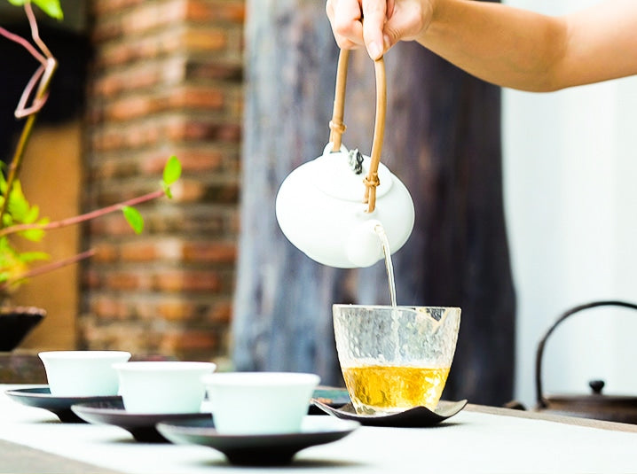 How to Practice Mindfulness With Tea