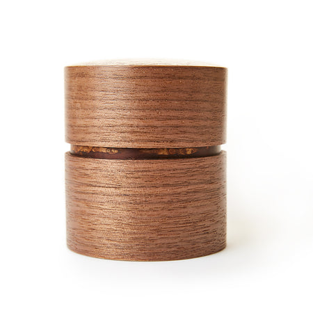 handmade_cherry_wood_tea_canister_chazutsu_made_from_bark_of_chestnut_colored_cherry_blossom_trees_tea_caddy