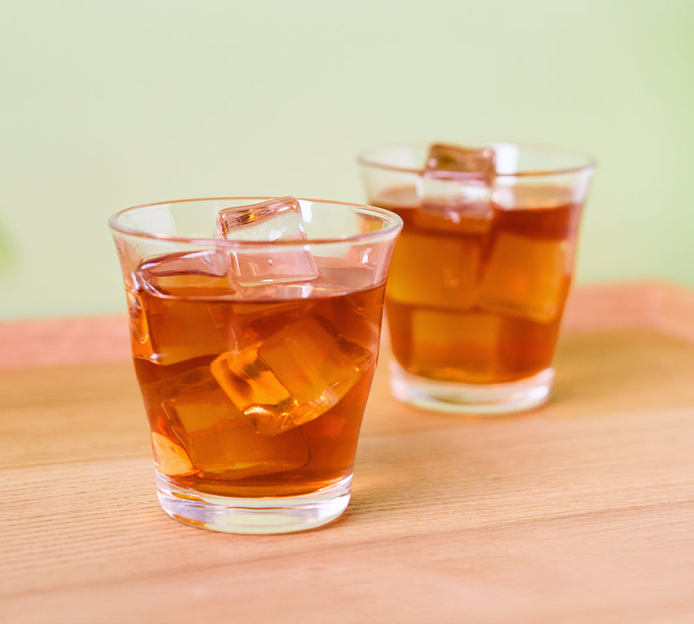 Iced Wakoucha Japanese tea in two clear glasses